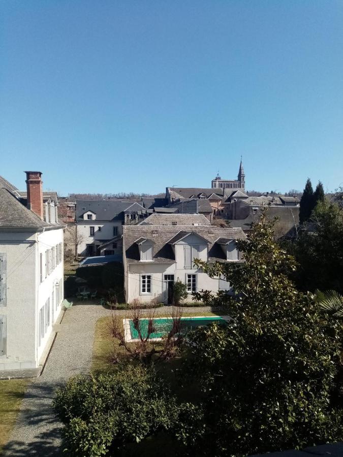 Charmant Appartement Au Centre De Bagnères-de-Bigorre Extérieur photo